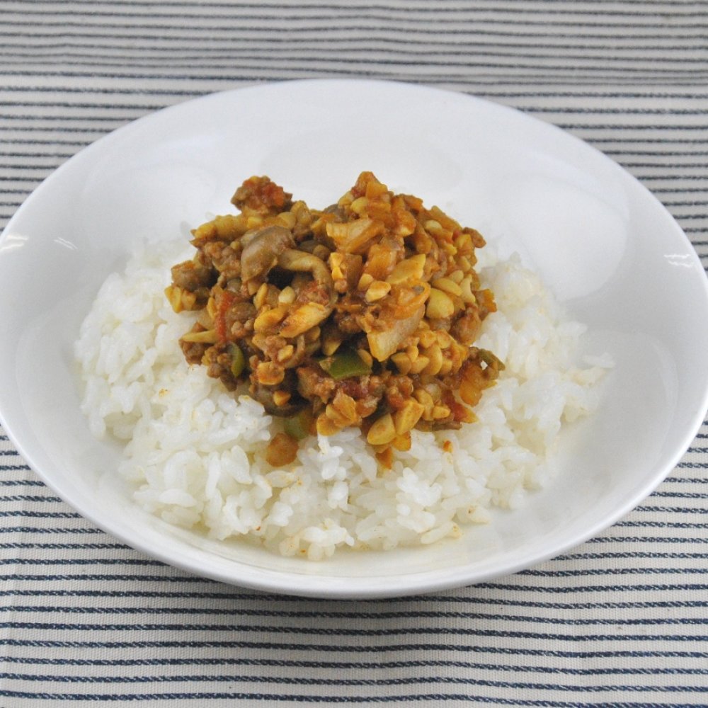 【節分行事食】蒸し挽き割り大豆のドライカレー